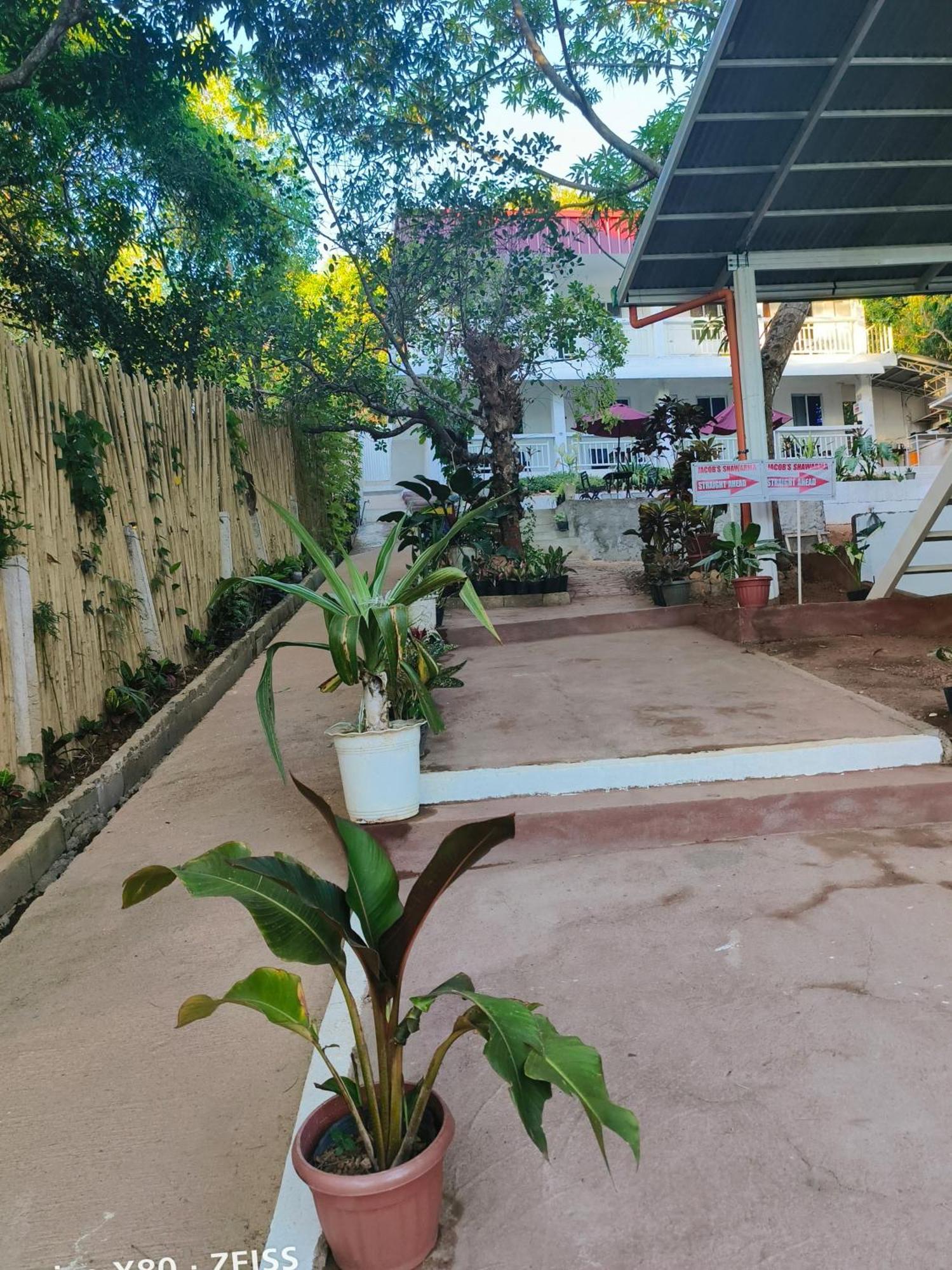 Ani Marie Guest House Coron Dış mekan fotoğraf