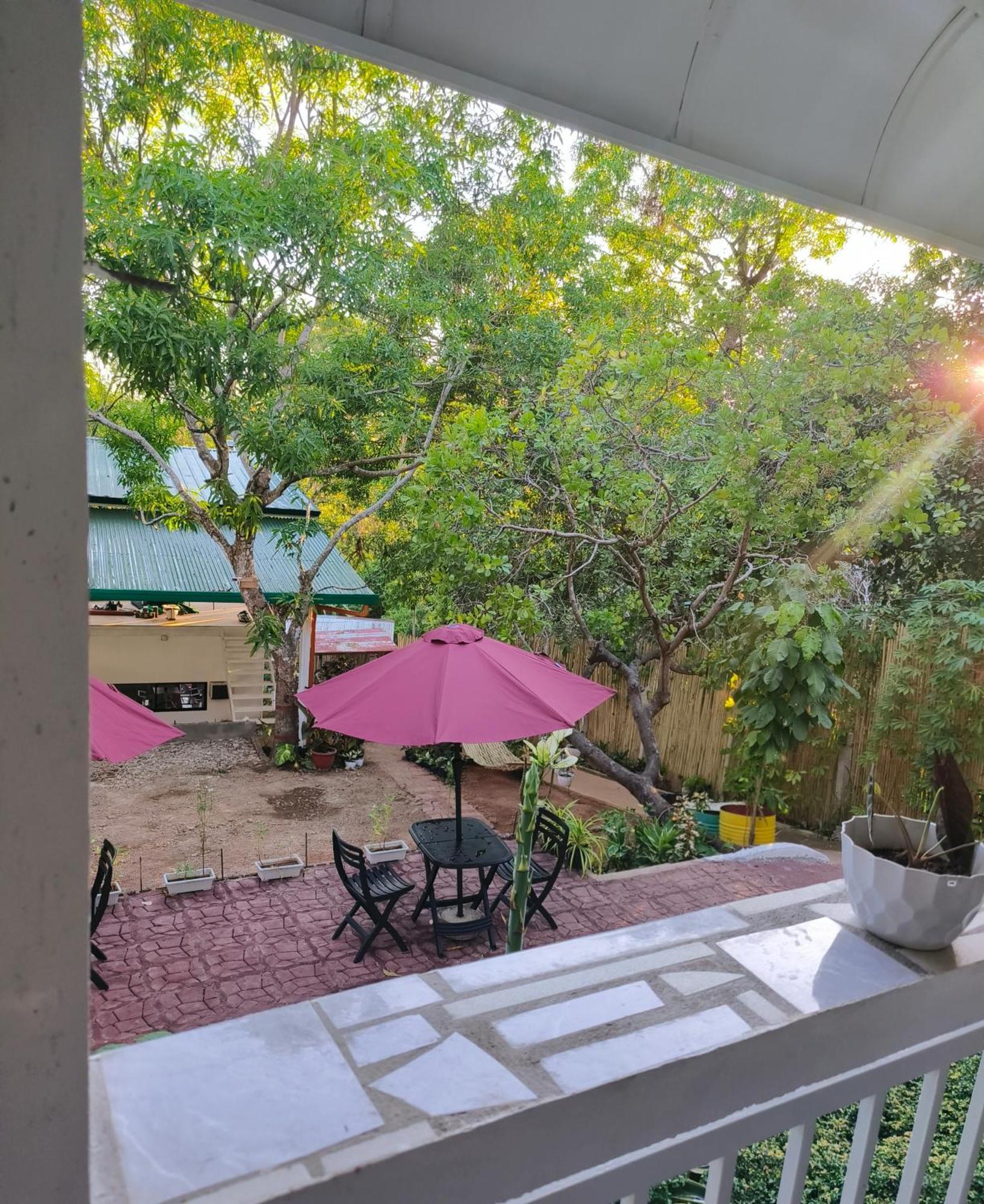 Ani Marie Guest House Coron Dış mekan fotoğraf